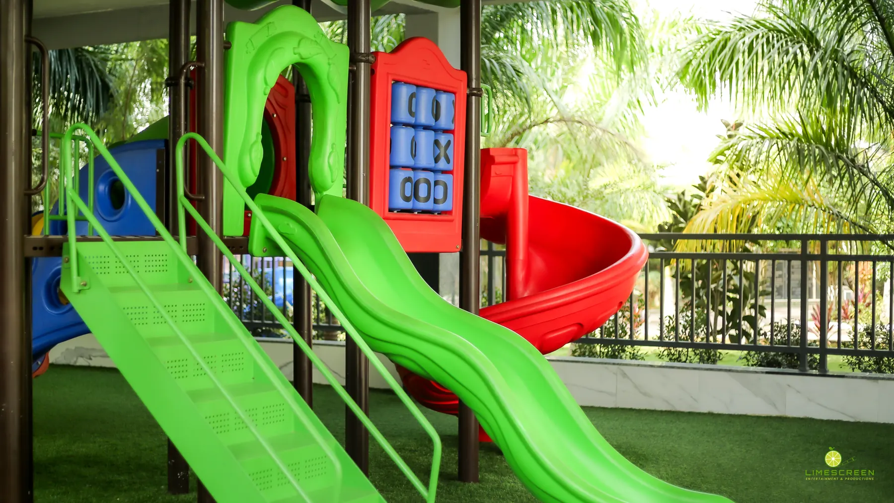 Covered play area for young children